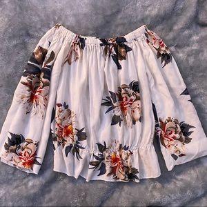 White floral 3/4 sleeve shirt